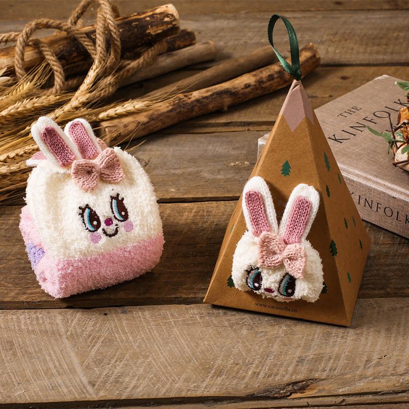 Winter Explosion Coral Fleece Women'S Socks Three-Dimensional Cartoon Terry Socks, Thickened Christmas Socks, Japanese Floor Socks