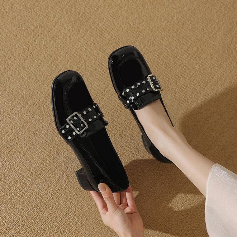 French Women's Single Shoes Retro Square Head Mary Jane Shoes Spring New Mid-heel Solid Color Commuter Thick Heel Patent Leather Foot Cover