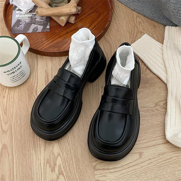 Japanese jk small leather shoes women's 2025 autumn retro British style black platform loafers new uniform single shoes