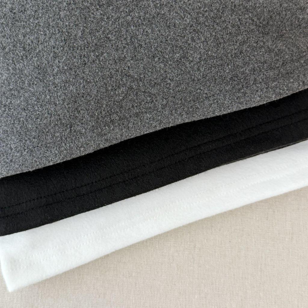 Children's Solid Color Warm Two-Piece Set for Autumn/Winter - Base Layer Shirt and Home Wear for Boys and Girls