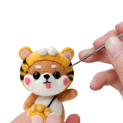 Kit per infeltrimento ad ago Roving di lana Set da 25 colori Kit iniziale per infeltrimento ad ago Filato in fibra per infeltrimento ad ago