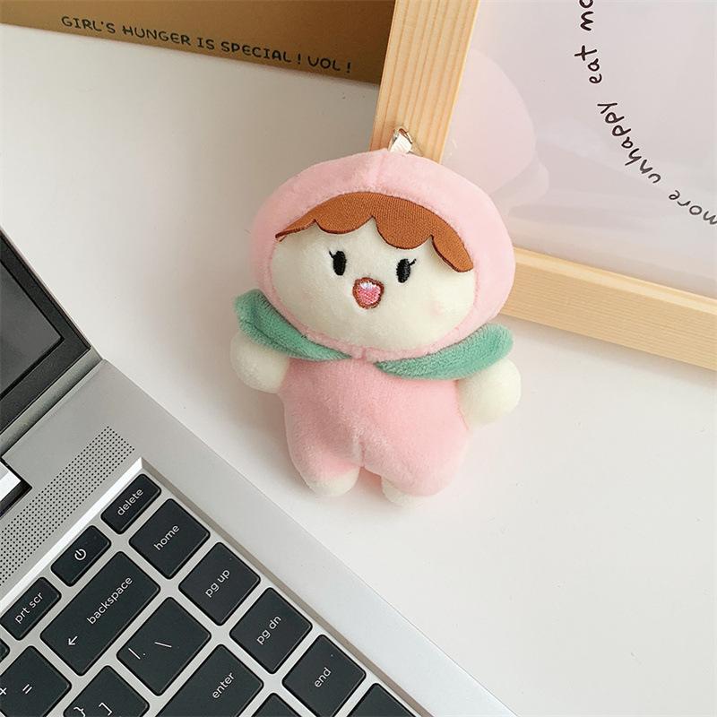 

Creative Cartoon Peach Avocado Plush Doll Mini Grabbing Machine Doll Cute Carrot Doll Bag Pendant Height about 10cm