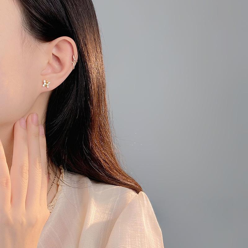 Sweet Little Fresh Butterfly Earrings for Women