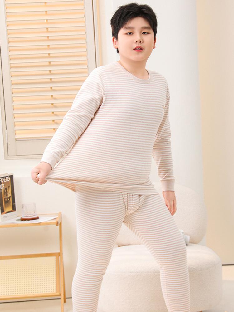 Comfy Velvet & Cotton Wear: Autumn Outfit Set for Plus-Size Kids – Warm Pajamas & Winter Base Layer