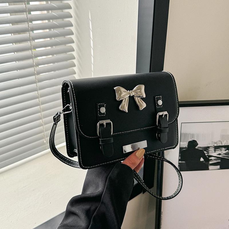 Retro and Fashionable Small Bag Women's Bag New Trendy and Fashionable Casual Handbag One Shoulder Crossbody Small Square Bag
