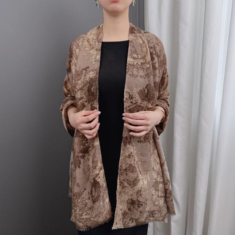 2025 Women's Winter Casual Tie-Dye Viscose Shawls Scarf - Thick Breathable Ombre Gradient Oil Painting, Non-Elastic Soft Fabric