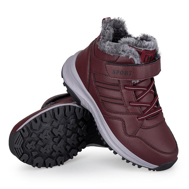 Winter cotton shoes, warm in cold weather, middle-aged and elderly snow boots, piled and thickened warm leather surface, casual walking shoes, large