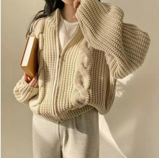 Korean Retro Chic Autumn/Winter Loose Zipper Cable Knit Women's Cardigan