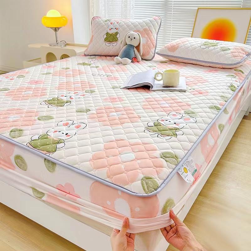 Soft Brushed Thicken Quilted Mattress Cover Breathable Anti-mites Al-inclusive Queen Size Bed Cover Not Included Pillowcase
