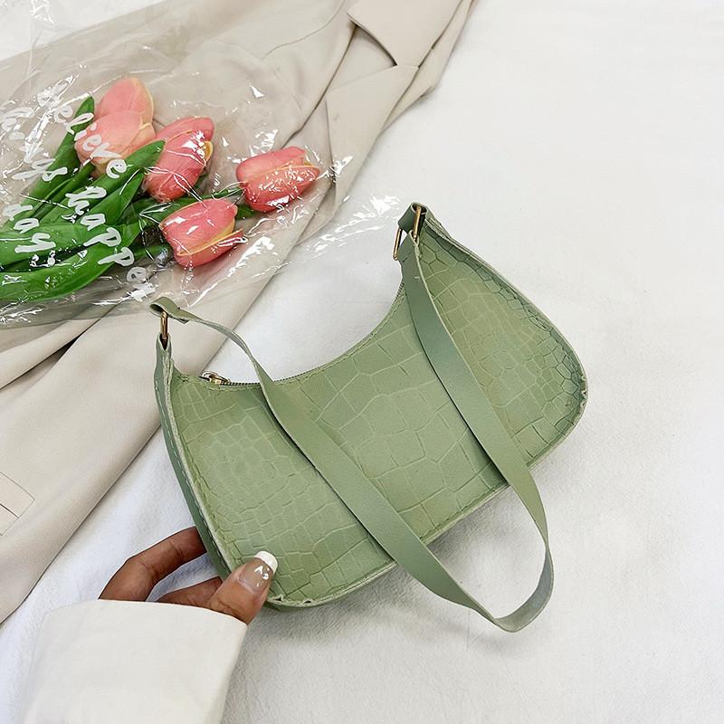 Stylish Lightweight Black Crocodile Texture Pu Underarm Bag For Women Perfect For Daily Wear