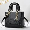 Handbag with A Small Fragrance and Lizard Pattern, with A Fixed Texture and Large Capacity. It Is A One Shoulder Crossbody Handbag for The Consort
