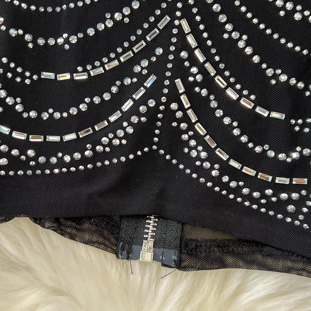 Fashion Suit, Fashion Long-sleeved Stand-up Collar, Slim-fitting Diamond-encrusted Short Top, Two-piece Set, High-waisted Fishtail Skirt.
