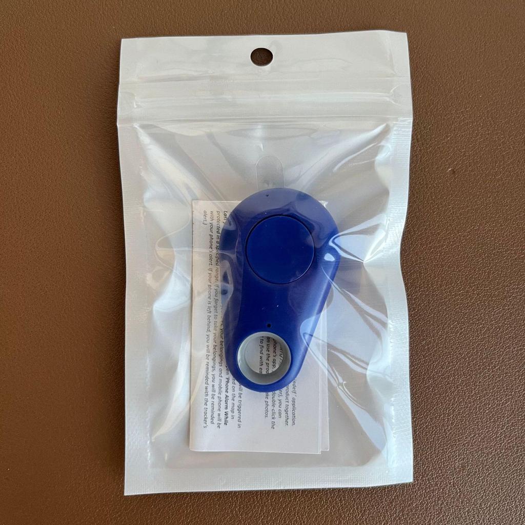 Smart Bluetooth Anti-lost Tracker & Two-way Alarm Key Chain