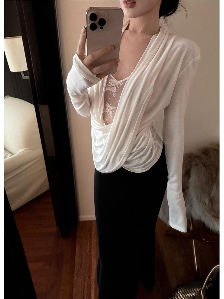 Women's White Lace Patchwork Two-Piece Cowl Neck Long Sleeve T-Shirt