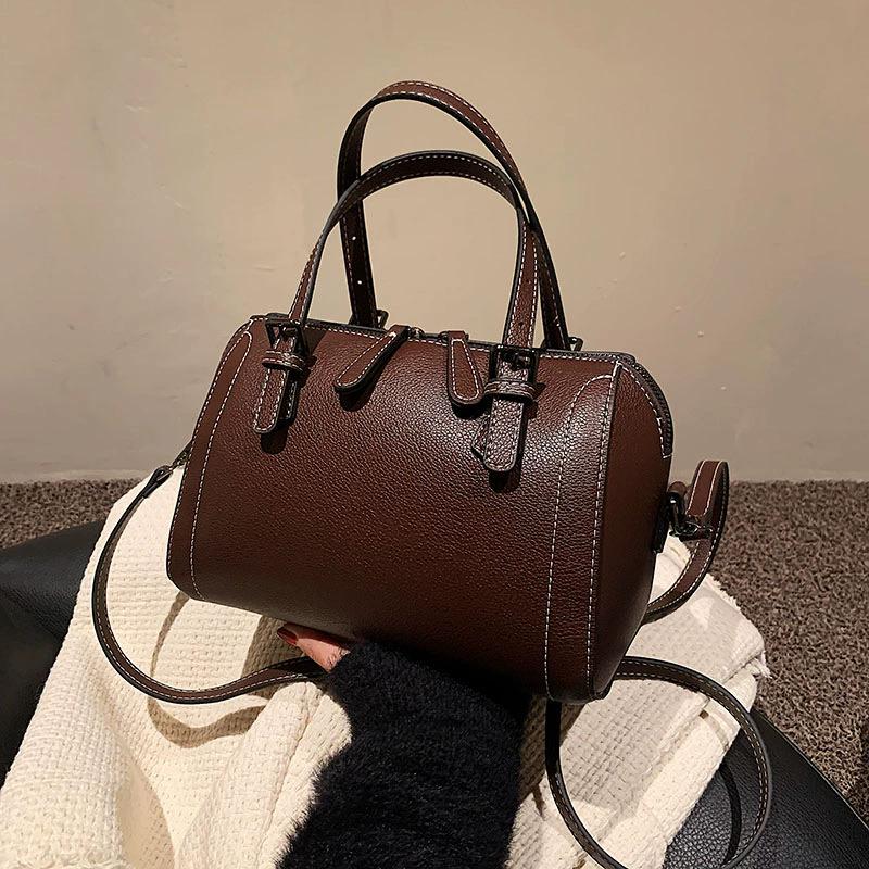 

Подушка Женская Сумка на Плечо Дорожная Ручная Сумка Кроссбоди для Женщин Винтажная Дизайнерская Сумка и Сумки 24x14x16cm кофейный