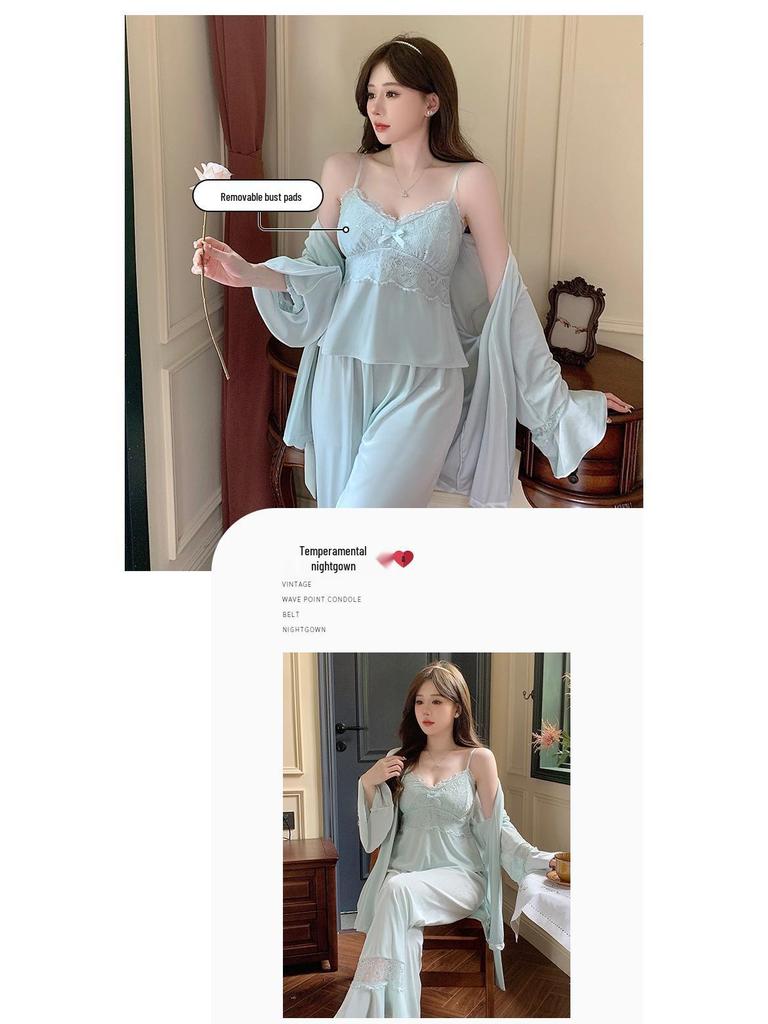 Goldener Samt Damenpyjama: Langärmiger Bademantel & Süßes Luxus 3-teiliges Set mit Brustpolstern