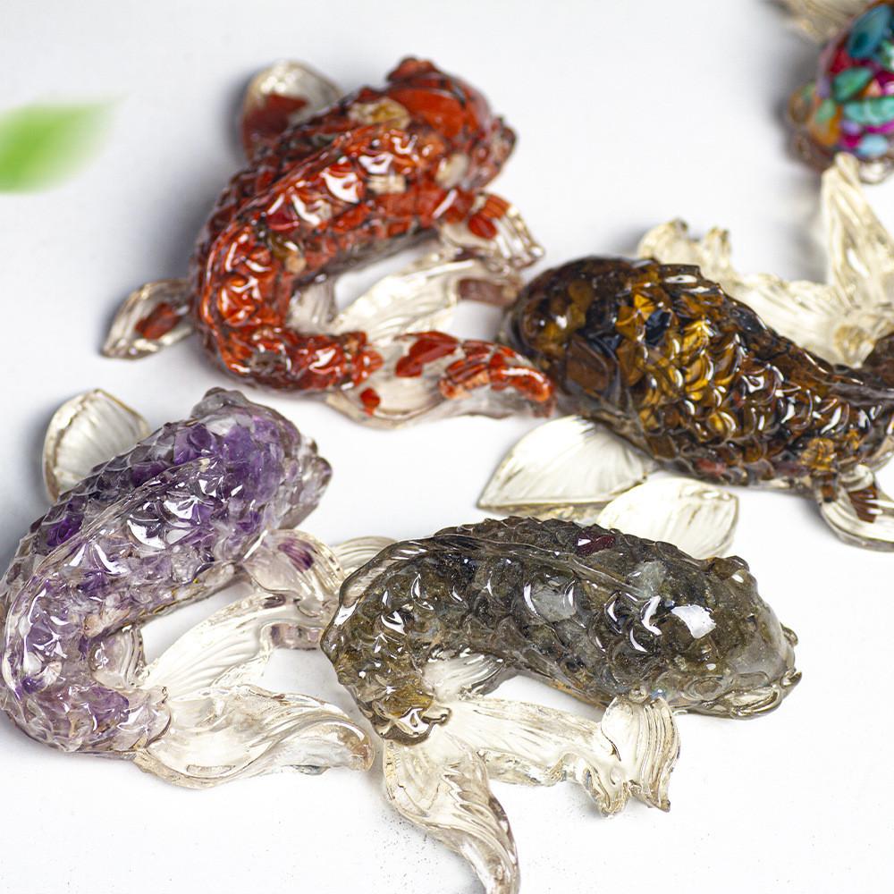 Decoración de Pez Koi de Resina con Fragmentos de Cristal Natural para Hogar Oficina Regalo