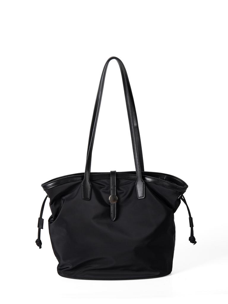 Lightweight Nylon Tote Bag for Women Large Capacity Versatile Single Shoulder Bag Travel Handbag