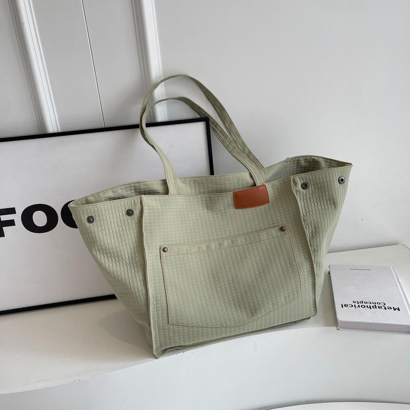 

Полотняна сумка-тоут великої місткості жіноча нова модна проста мода оригінальний дизайн портативна сумка через плече для поїздок на роботу зелений