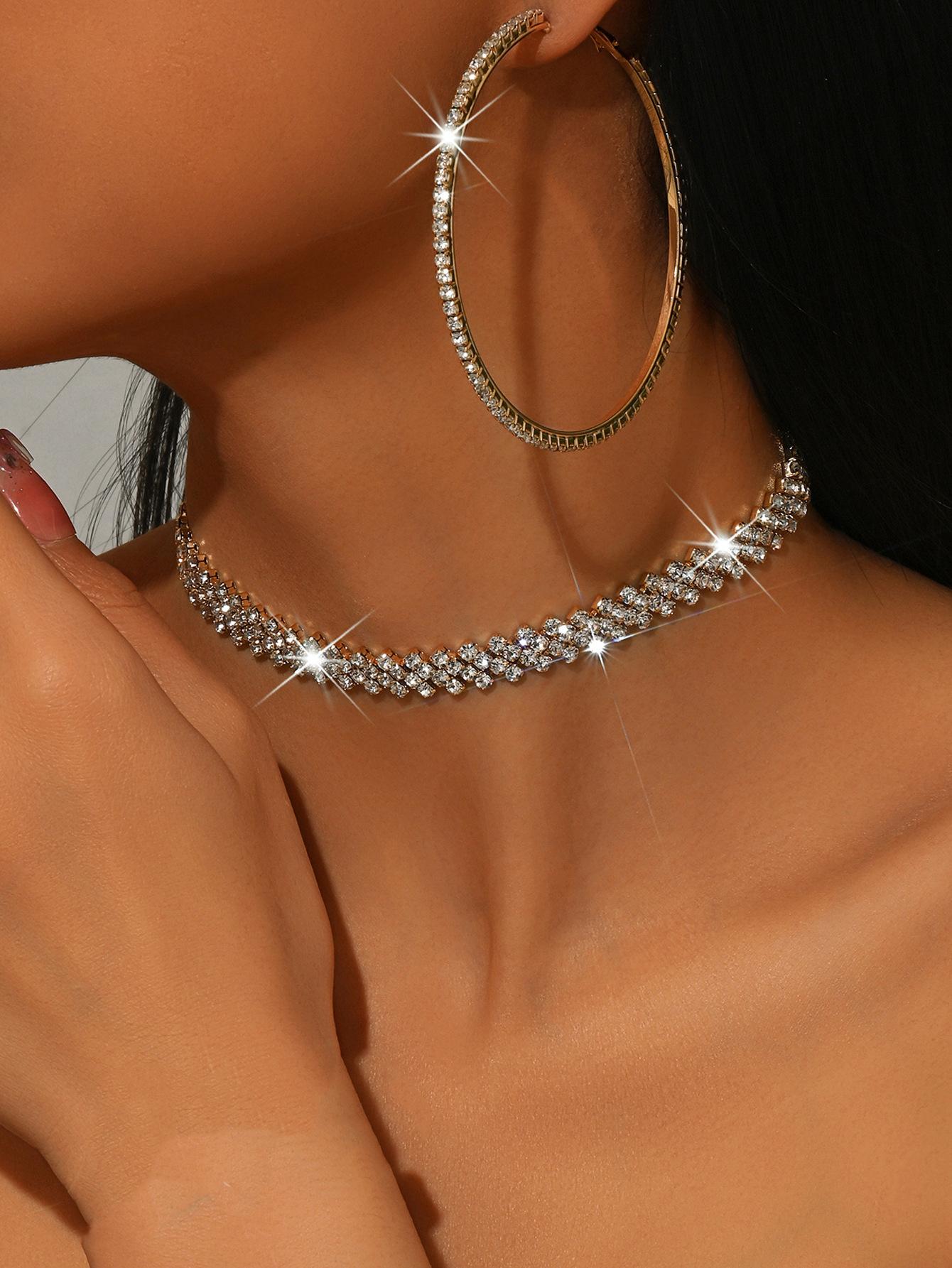 

Личность Воротник Тренд Универсальная Цепочка на Шею Дамский Сладкий Чокер Полный Бриллиант Ожерелье Серьги Браслет