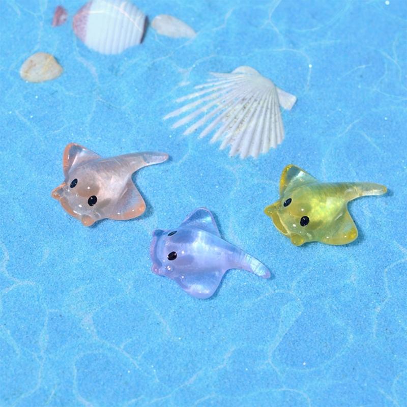 Set of 30 Miniature Manta Ray Figures Stingrays Figurines for Cake Toppers and Succulents Potted Plant Embellishments