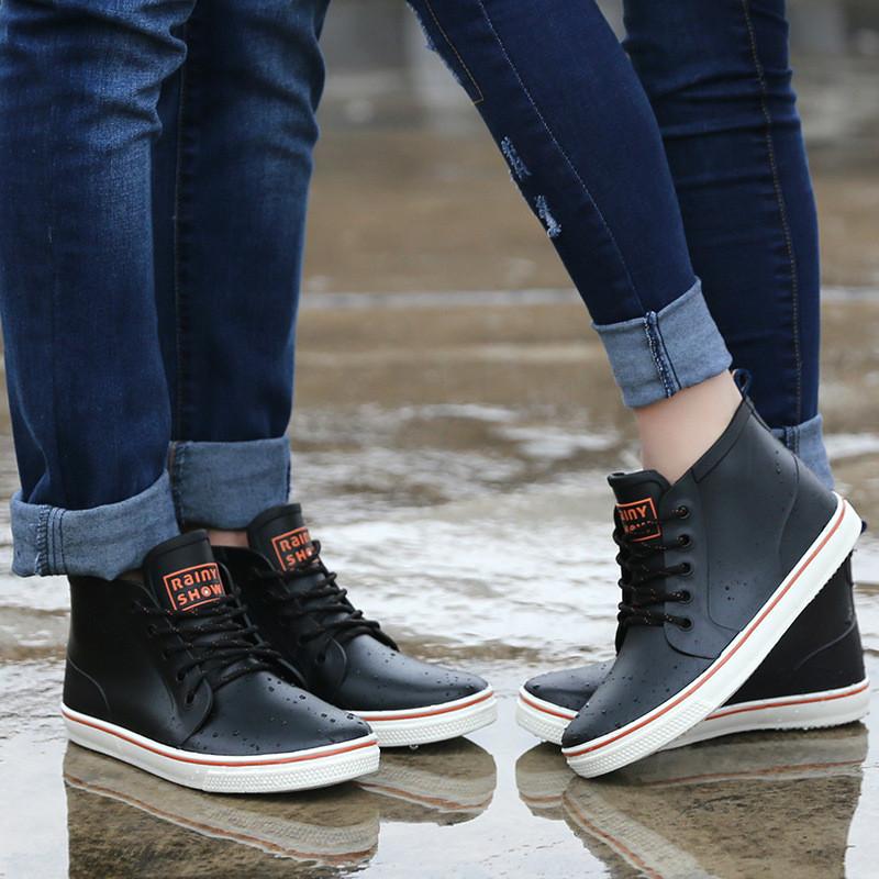 Unisex Waterproof and Antiskid Rain Boots Wear Resistant Thickened Rubber Shoes Lovers Shoes