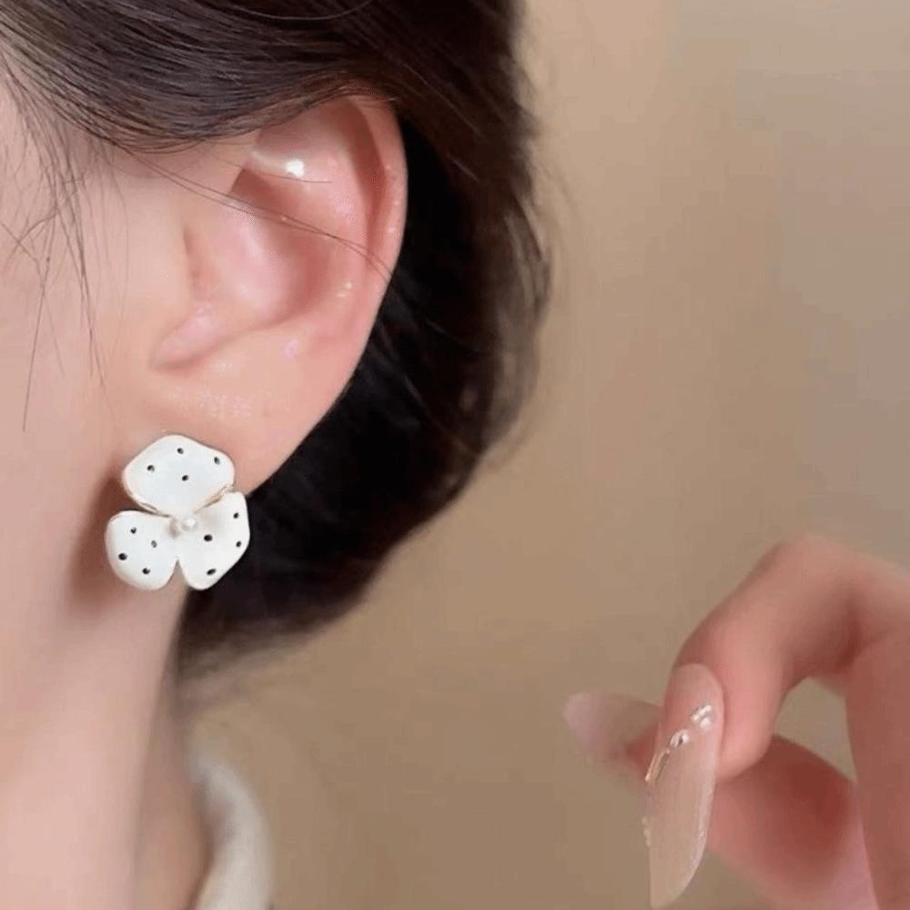Flower Round Stud Earrings Temperament Jewelry Gift Elegant Polka Dot Earrings  Party