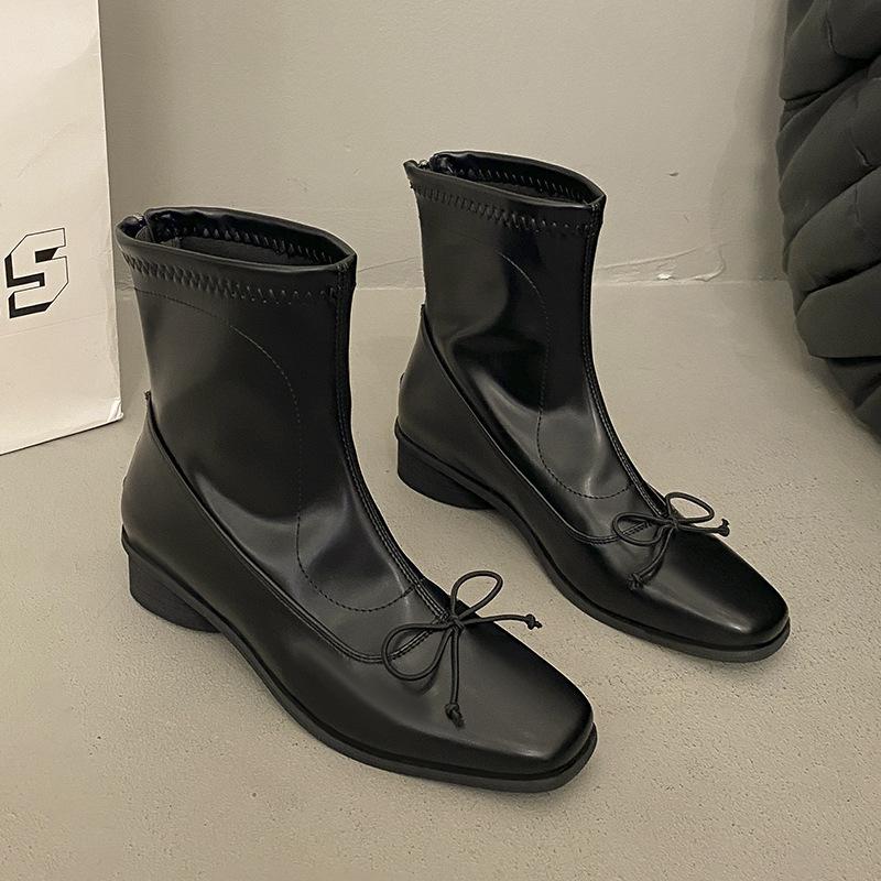 Gentle wind bow short boots autumn 2025 new square head flat bottom versatile women's boots solid color simple women's boots