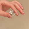 Zircon Four-Leaf Clover Open Ring for Women: Fashionable and Versatile Everyday Index Finger Accessory.
