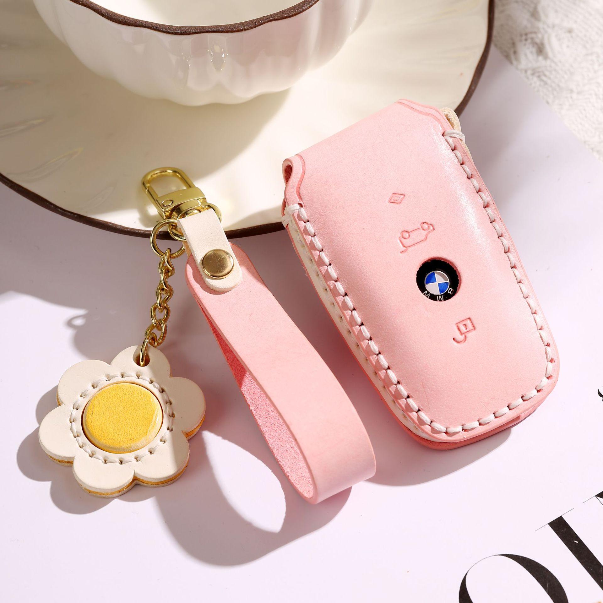 

Applicable to BMW key cover 5 series 530 square 320li old 7 series x1 car x3x4 bag 118i protective case buckle розовый