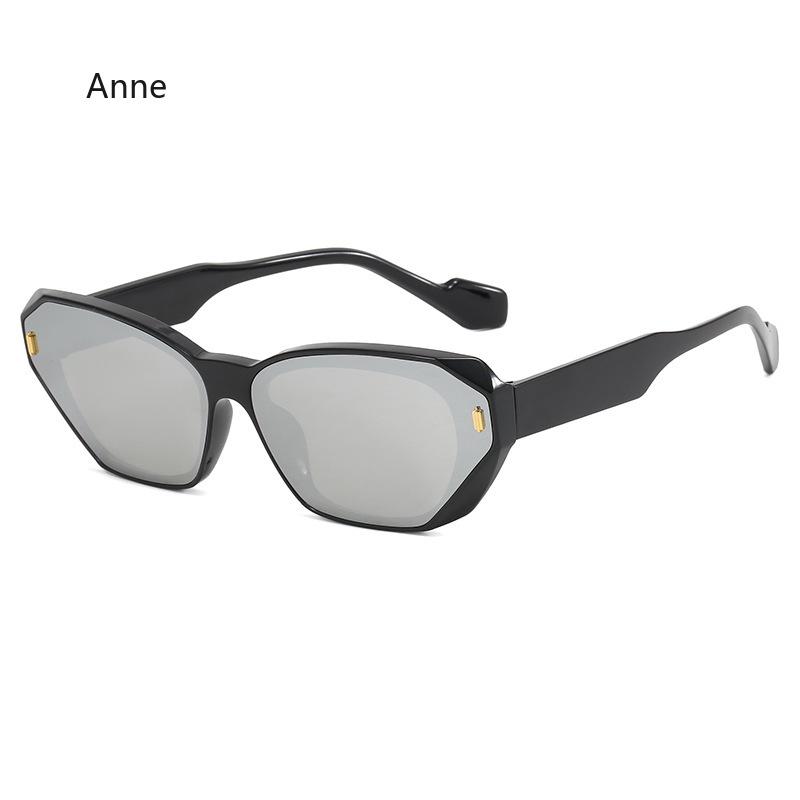 Square Cat Eyes Sunglasses Unisex Shade Sun Glasses Rivet Personality Punk Style for Women And Men
