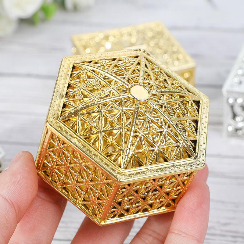 2pcs Mini Treasure Jewelry Storage Box Hollow Gold Foil Candy Gift Treat Boxes Wedding Birthday Party Favors Souvenir Home Decor