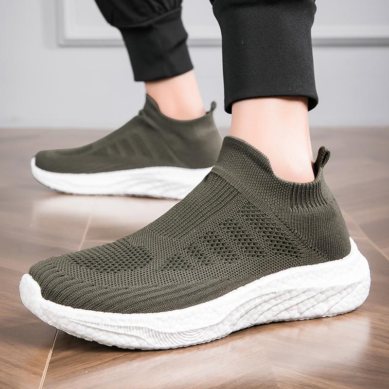 New Casual Sports Shoes, Men's Lightweight Running Shoes, Breathable Soft Bottom Lazy Shoes, Lovers Fly To Weave A Slip-on Shoes