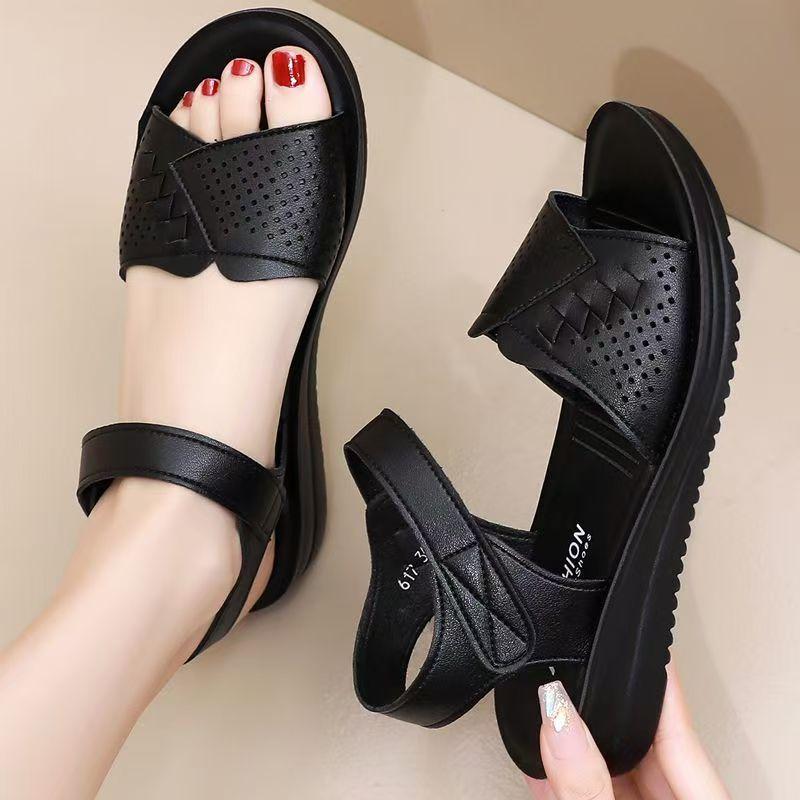 Women's Summer New Leather Flat Sole Sandals Open Toe Lightweight Soft Sole Non Slip Velcro Middle Aged And Elderly Loose Sandal