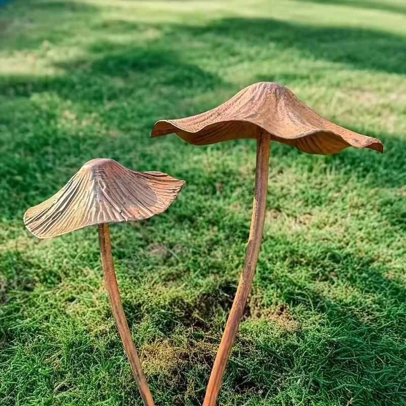 Long Stem Iron Mushroom Decor Set Rustic Garden Ornaments for Outdoor Yard