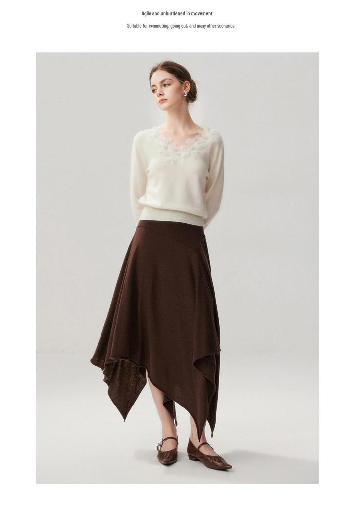 Autumn 2026 Women's V-Neck Cashmere Sweater, Versatile Loose Fit with Floral Design