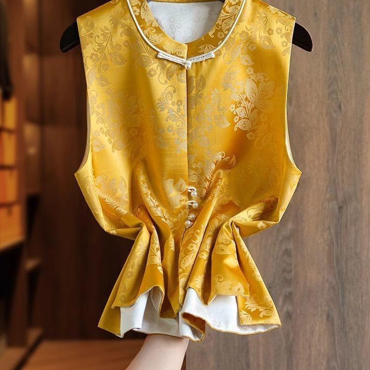 2025 Vest, Vest, Women's Vest, Buckle, Fold, Top Temperament, Advanced Sense Acetic Acid Jacquard