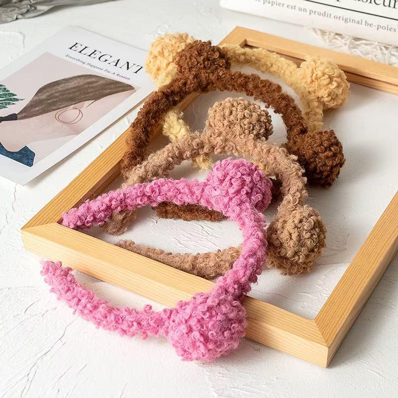 Niedliches Cartoon Lammwoll Bärenohren Stirnband, Milchkaffee Farbe – Plüsch Herbst/Winter Damen Haaraccessoire zum Gesichtwaschen