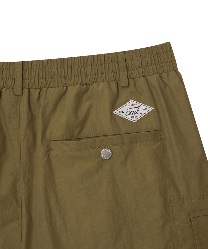 Iuteu In Pocket Cargo Shorts / Olive