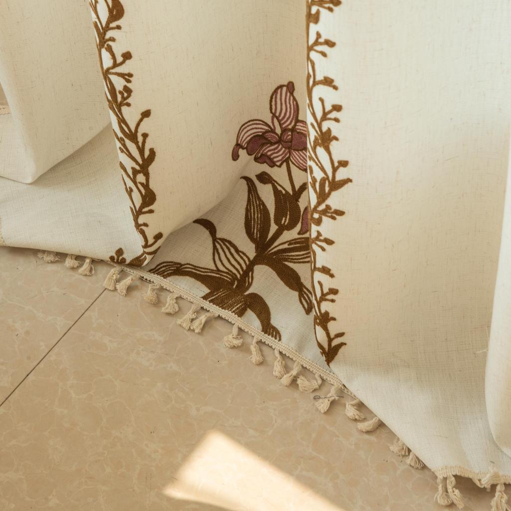 Evropské klasické květinové zatemňovací průsvitné závěsy na balkon, do obývacího pokoje, ložnice, arkýře
