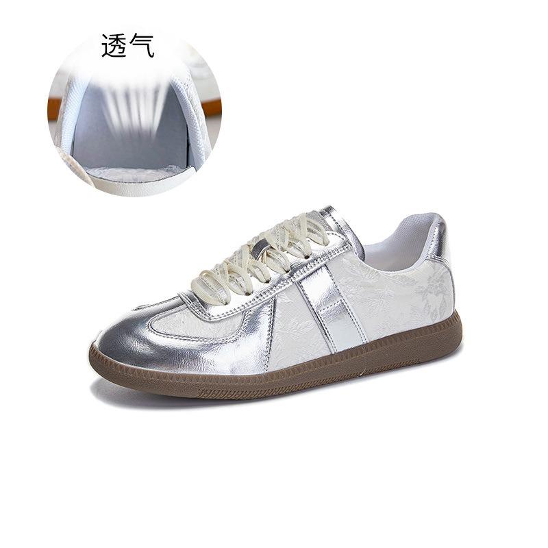 

Кожаные женские новые летние дышащие сетчатые белые туфли женские на плоской подошве универсальные повседневные женские туфли 40 серебряный