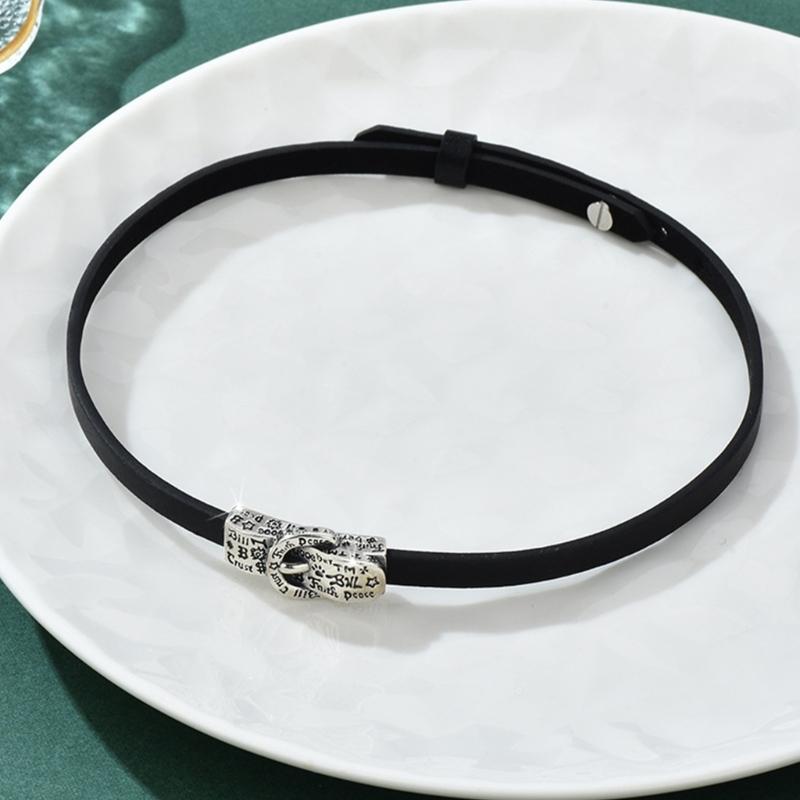 Gothic Collar Necklace Punk Rock Pu Leather Choker Collar Necklace for Women,Teens Girls,Individuality Neck Jewelry