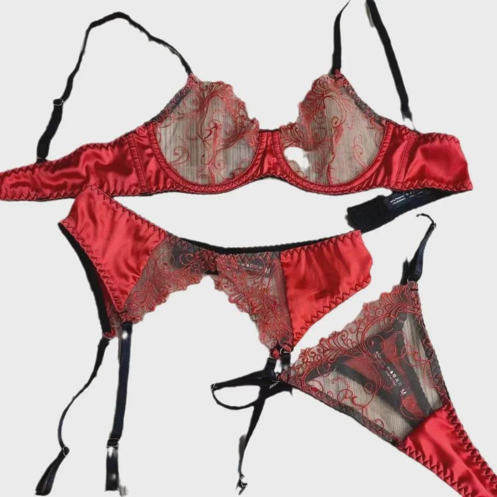 """Francouzská krajková souprava spodního prádla""": Ultra tenká podprsenka a punčochy s podvazkovým pásem pro ženy"