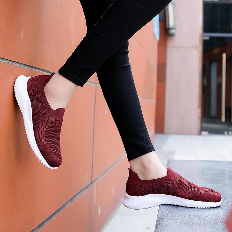 Fashion Women's Slip-On Flat Bottom Shoes Breathable Mesh Upper Cross-Border Knitted Casual Footwear Low Heel Non-Slip Comfortable