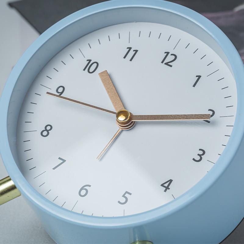 Nordic 4.5-Inch Silent Alarm Clock: Fashionable, Luminous, Light Luxury Desk Clock