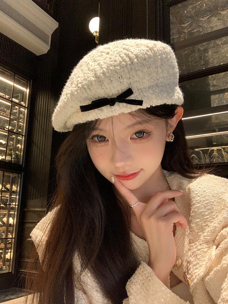 

Feminine White Beret Hat With Cute Bowknot Design For Women Perfect For Autumn And Winter білий