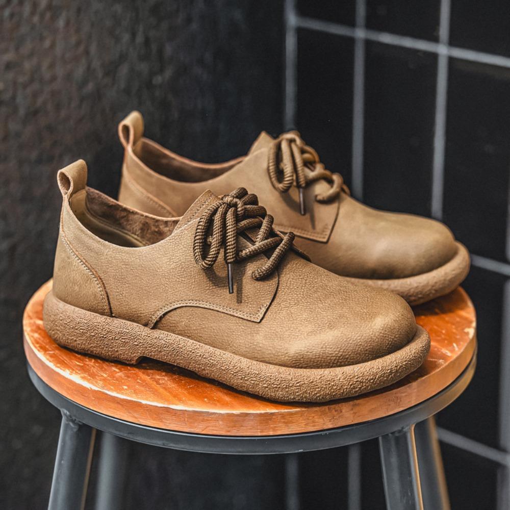 Casual Leather Shoes Men's New Retro British Style Big Head Shoe Soft Sole Low-top Fashion Leather Shoe Men Men's Casual Shoes