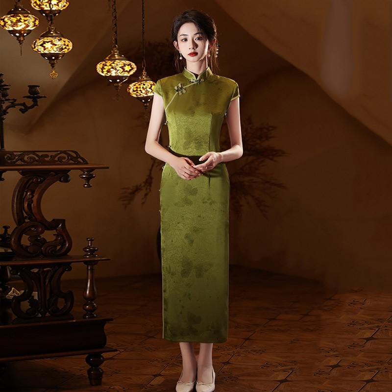 Elegant Sleeveless Chinese-style Long Cheongsam Dress Women Acetate Fabric Stand Collar Mid-Slit Daily Wear Medium