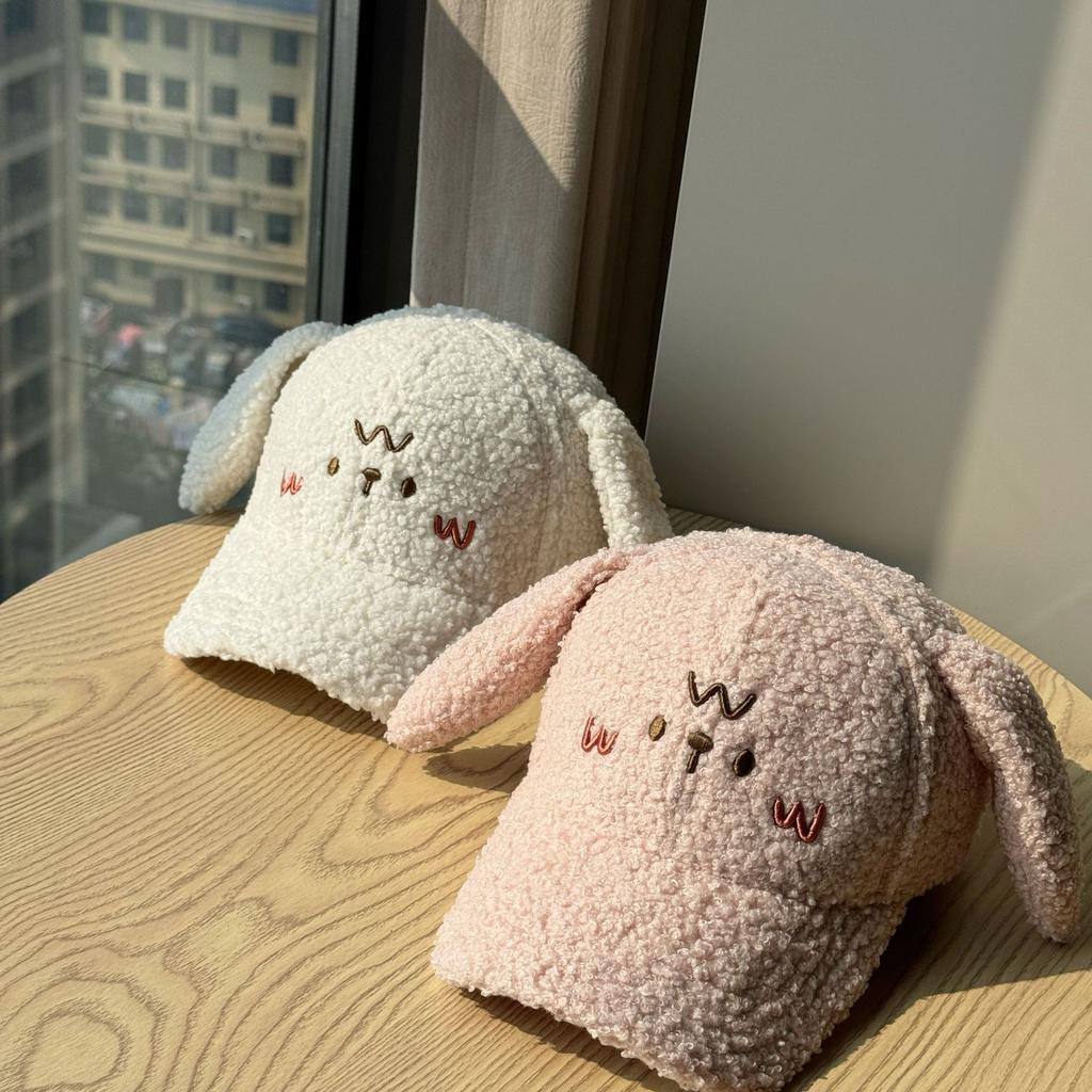 Korean-style women's autumn and winter lamb wool baseball cap, makes the face look smaller, with cute long ears, versatile and warm, suitable for