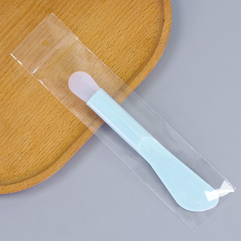 Double-Ended Silicone Mask Brush Mixing Stick Mask Scraper Soft-Tipped Spa Tool Makeup Brush